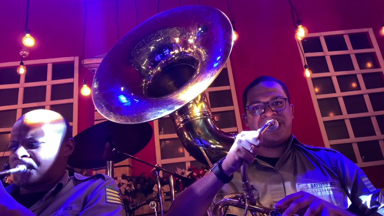 Staying Alive - Cb. Freitas (Tuba Bb) e Cb. Jessé (Trompete Bb)