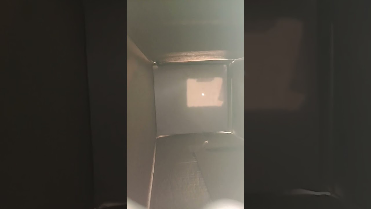 pinhole projector 📽️ to see the solar eclipse ☀️