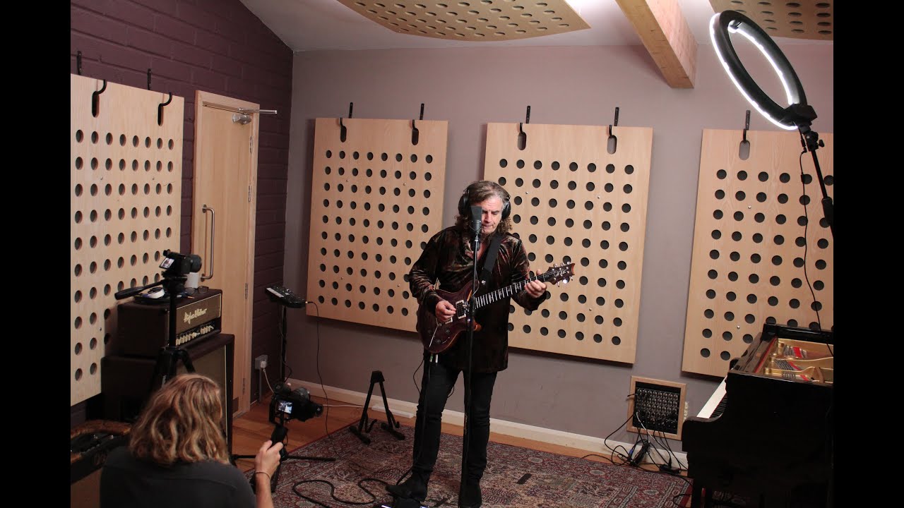 Jakko Jakszyk “Under Lock and Key” | Custom 24 Piezo | PRS Guitars Europe