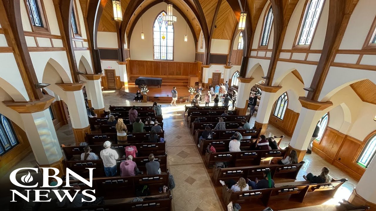 SECOND Campus Revival Ignites With Salvation, Deliverance, Healing: 'The Spirit of God Is Moving'