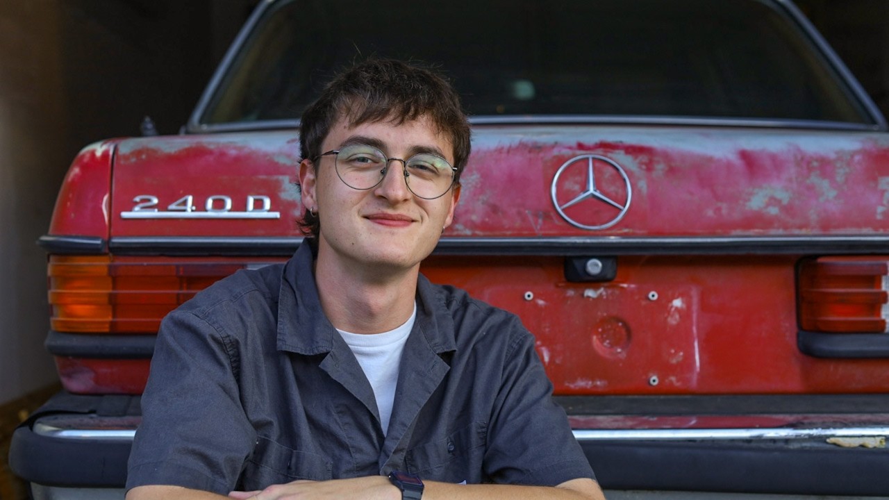 I Bought a Vintage Mercedes W123 for $500