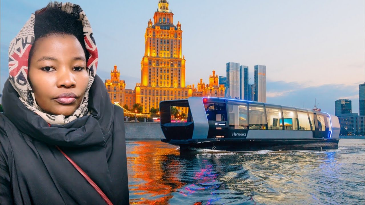 MY HUMBLE LIFE IN RUSSIA 🇷🇺, RIDING WITH THE MOSCOW'S ULTRA- MODERN RIVER TRAM , IN THE MOSCOW RIVER