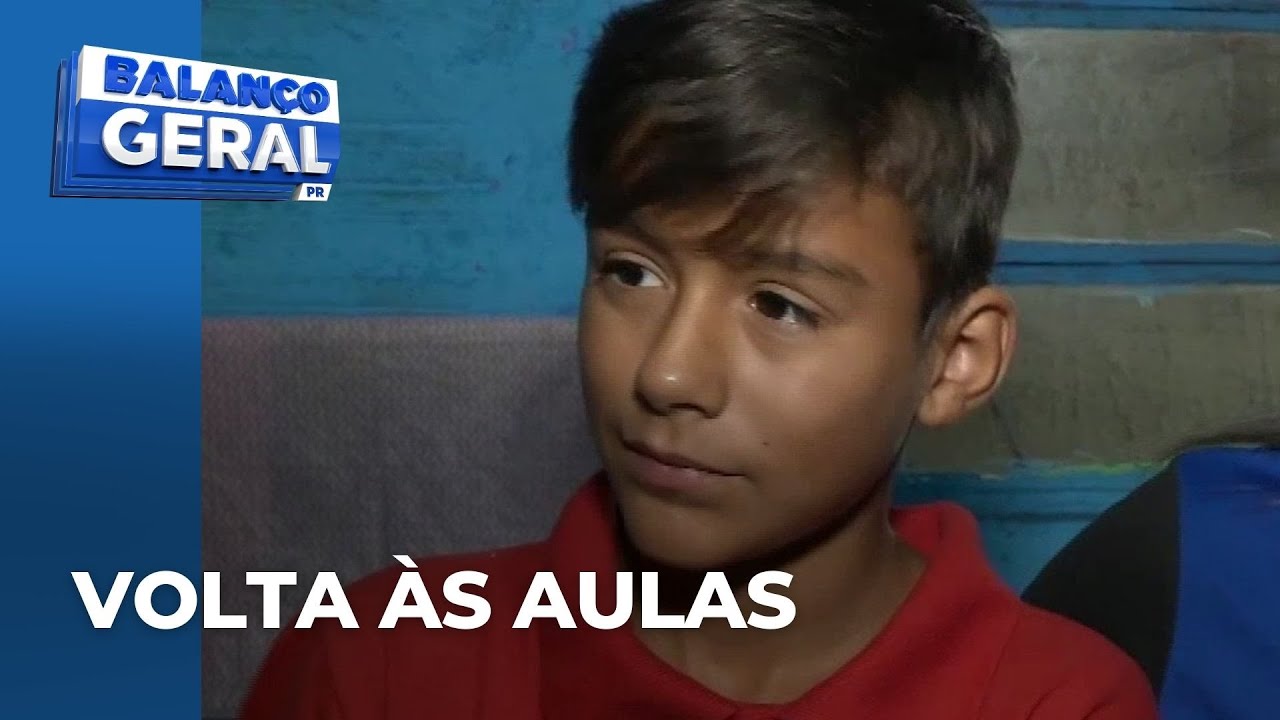 João foi morar com a avó após os pais morrerem; ele vai ganhar um presente surpresa
