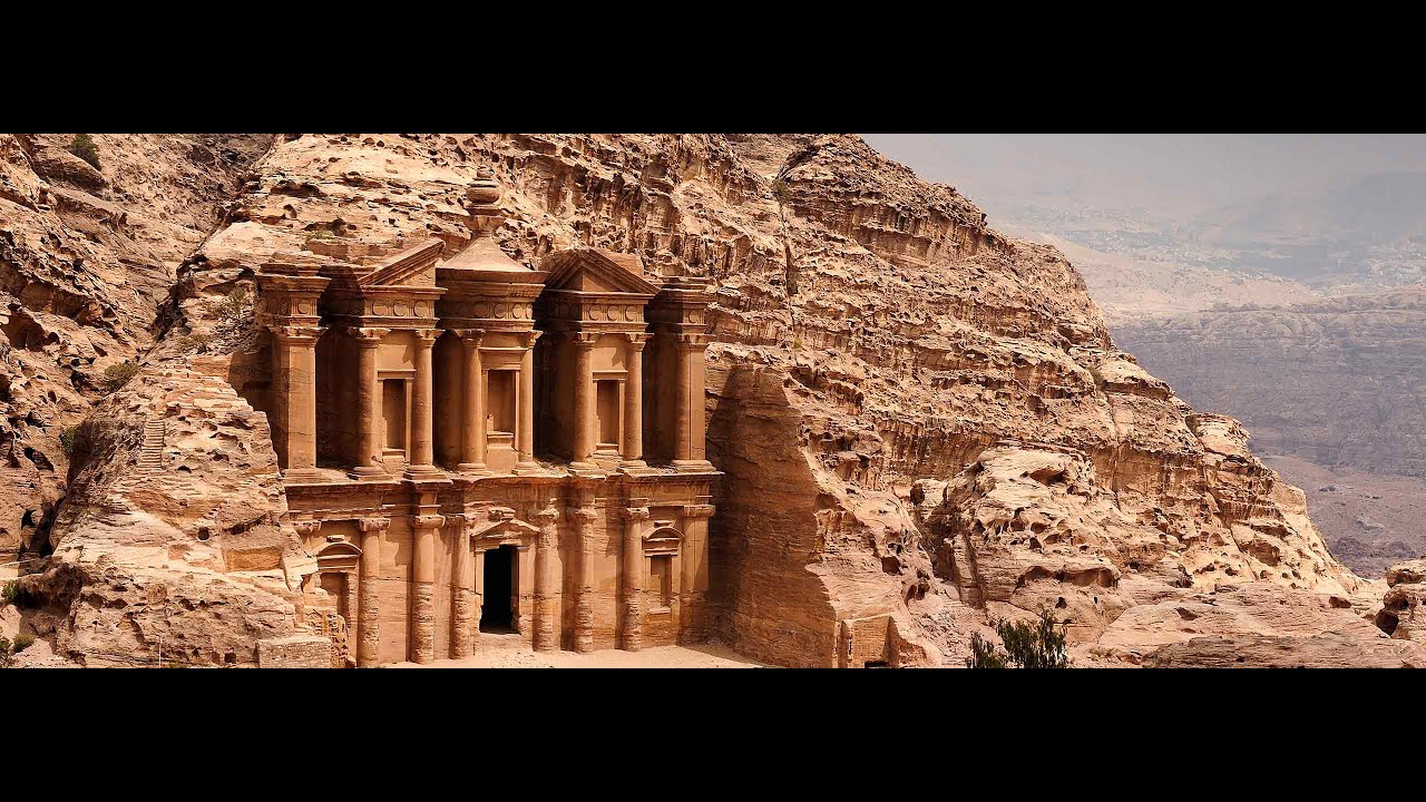 مقابلة مع السيد  علي نهار العبوس