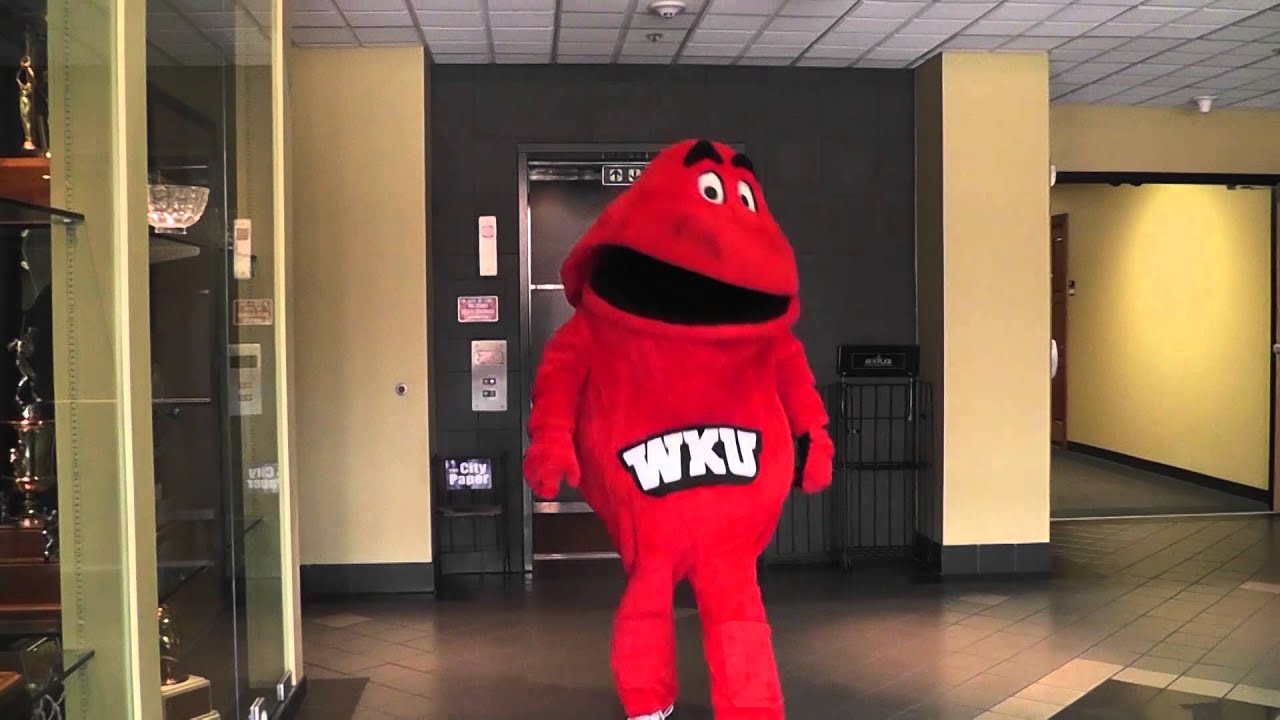 #WKU's Big Red Visits Nashville and Meets Vanderbilt's Mr. C