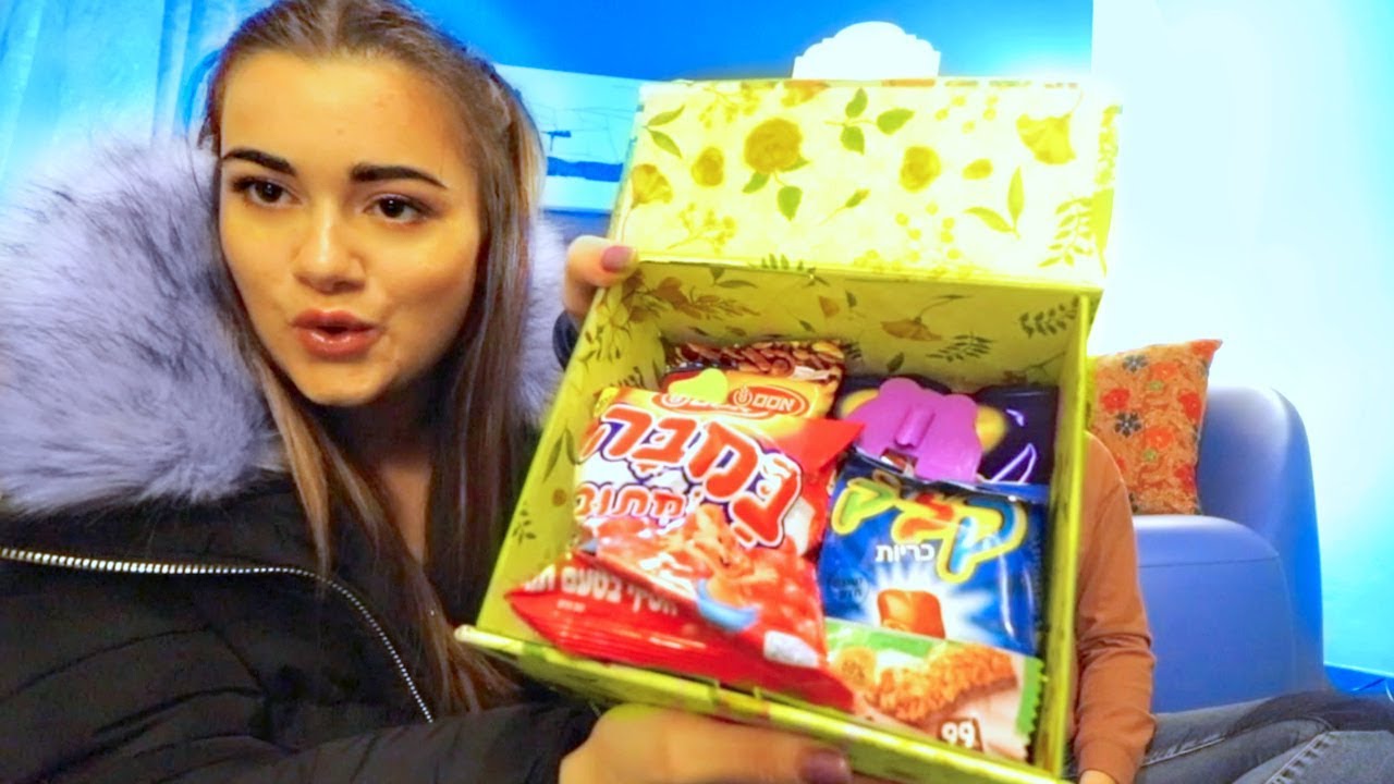 trying Israel candy! | Cloe Feldman