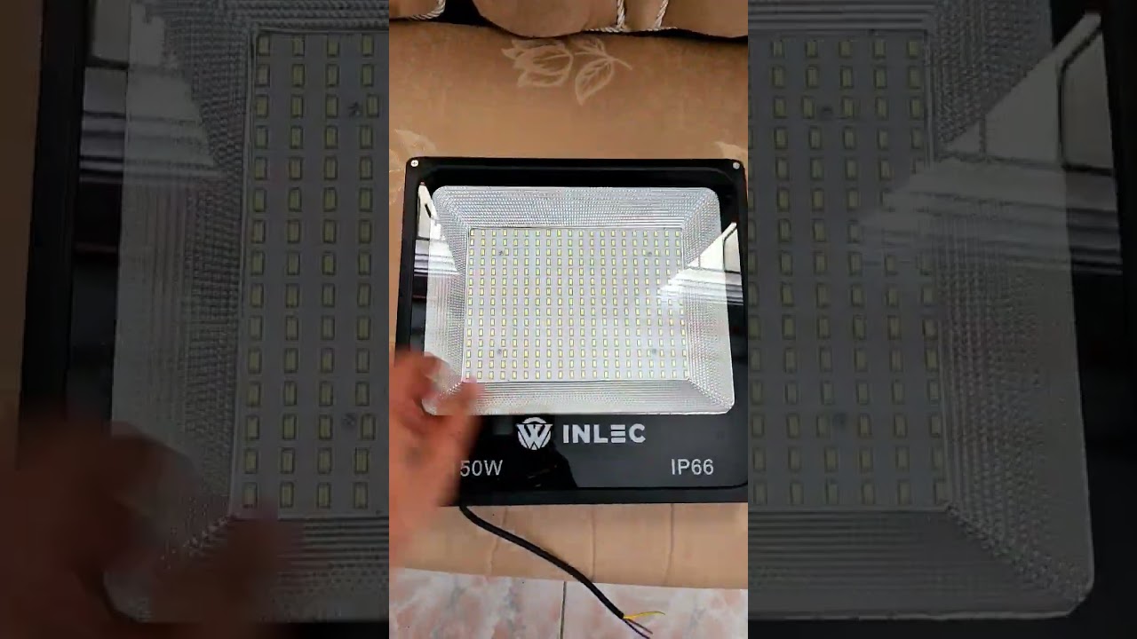 L&aacute;mpara Led tecnol&oacute;gica Ip66 150w