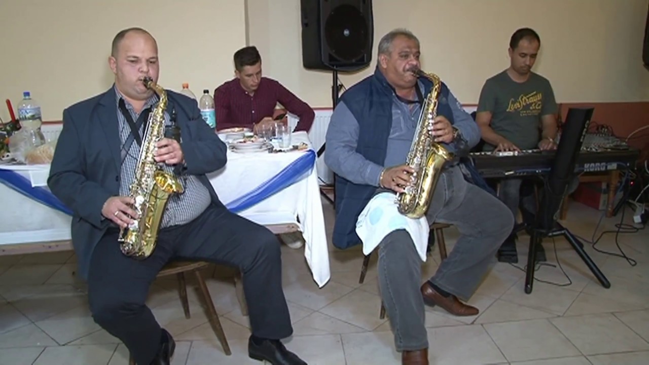Formatia Nicu Novac cu Andrei si Andrelus Tudor Instrumentala 2