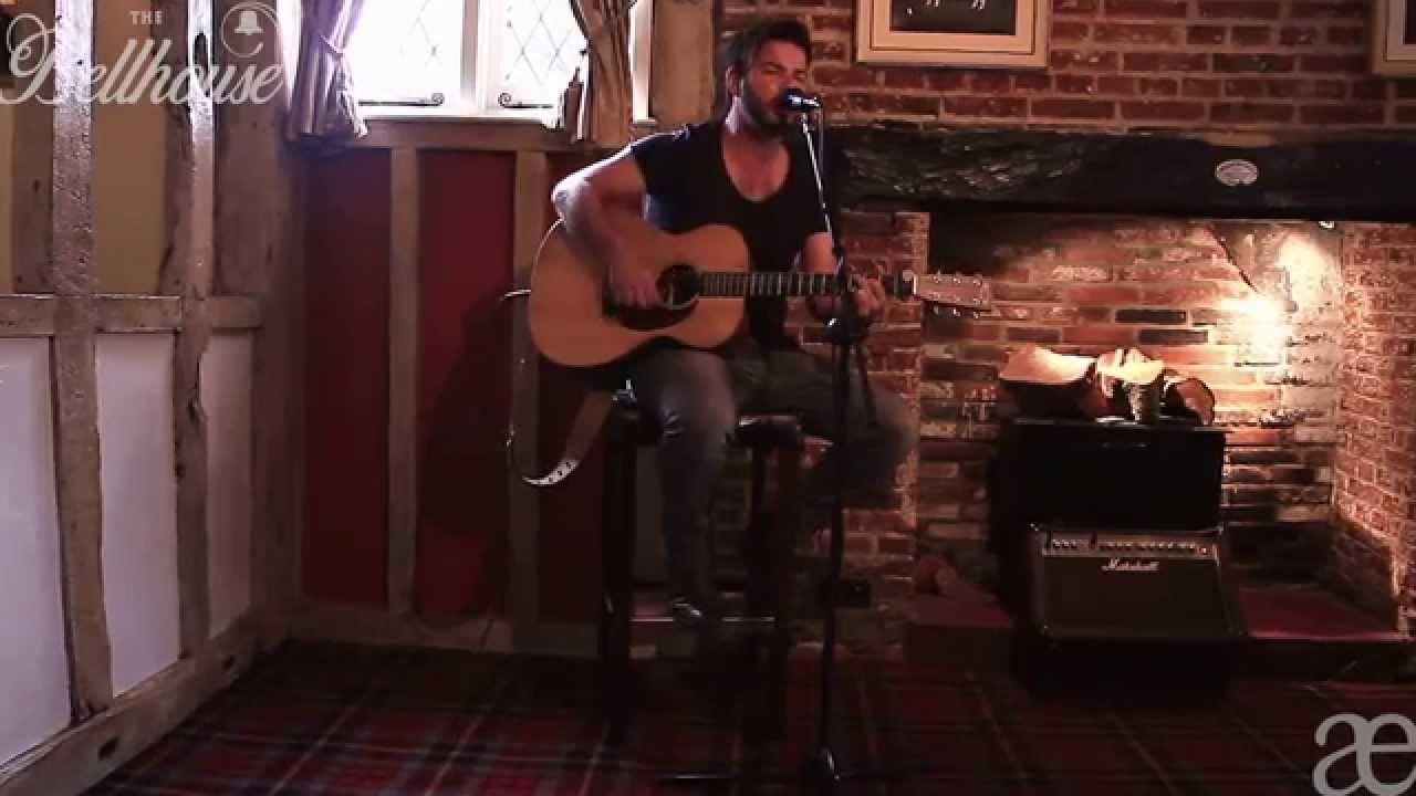 The Bellhouse Live Lounge - Alex Crowhurst
