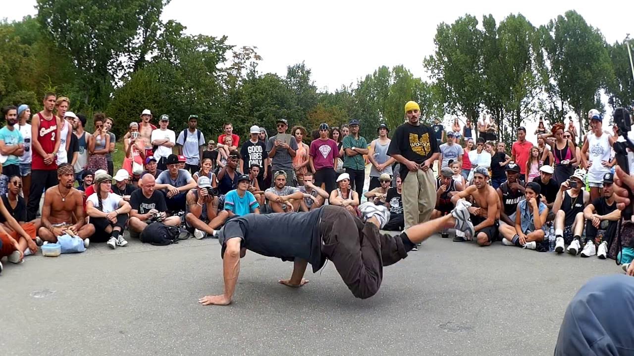 DEN (Ruffneck Attack) VS Zeninho (Rockerz Delight Kru)