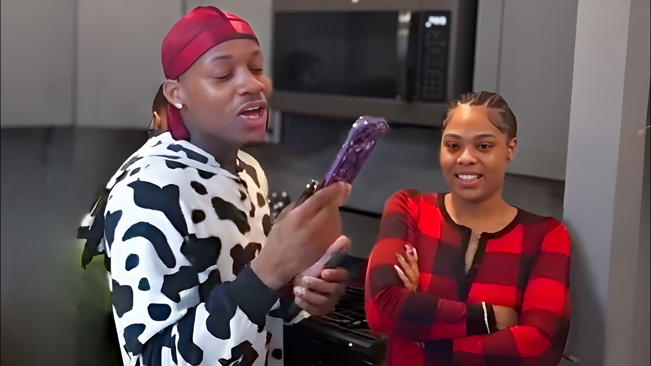 I CRASHED TYLIL SLEEPOVER PARTY.. 😂