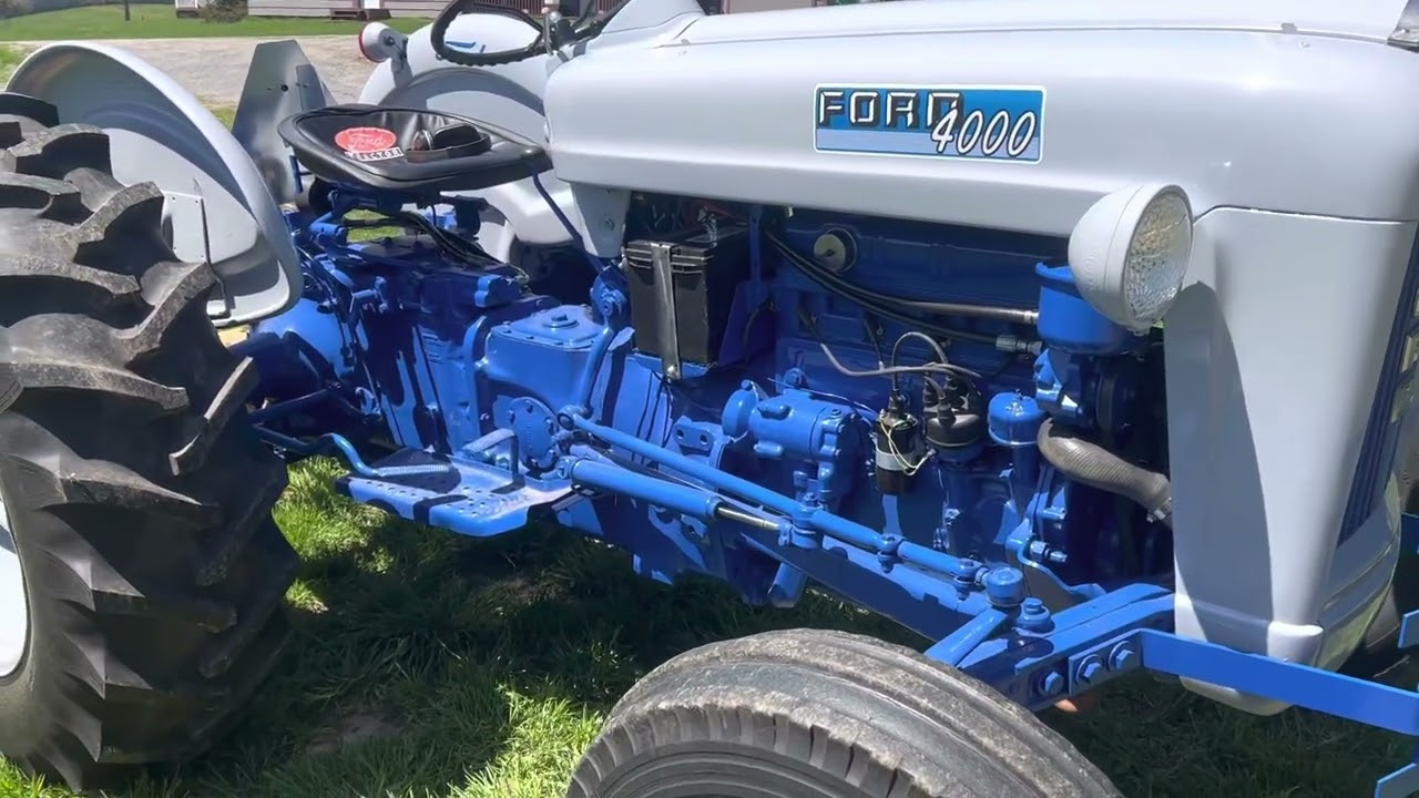 Ford 4000 tractor