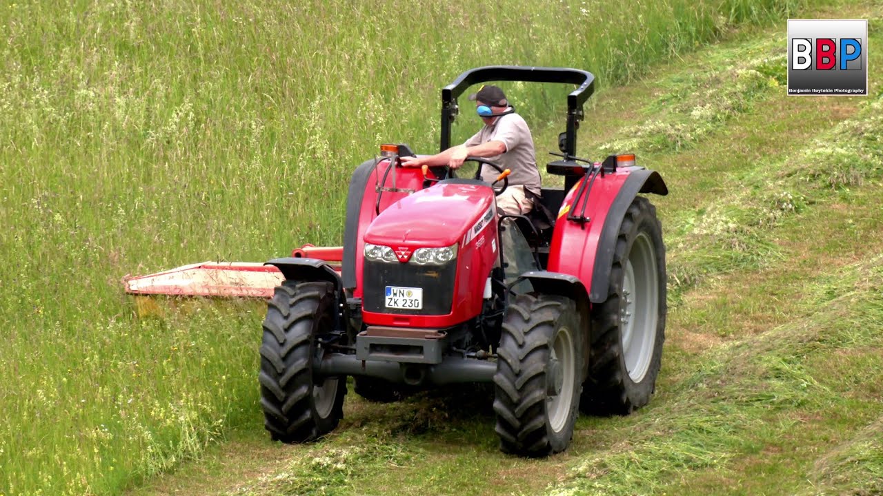 MASSEY FERGUSON 3625 Grasschnitt / First Cut, Germany, 30.05.2020.