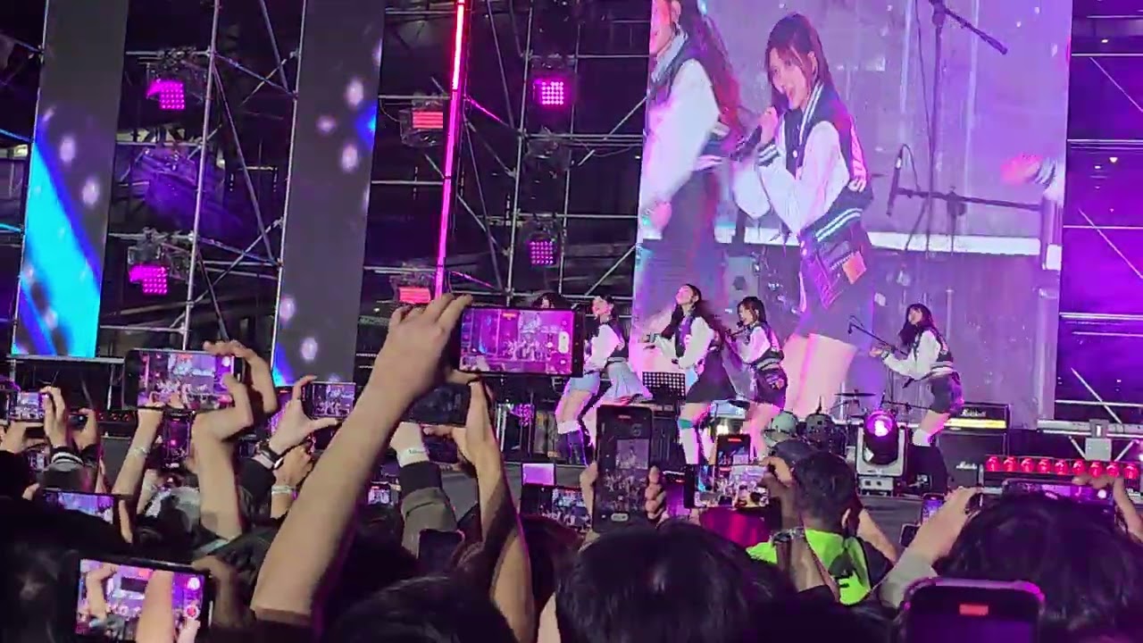 230503 성대축제 아이브(IVE) KITSCH