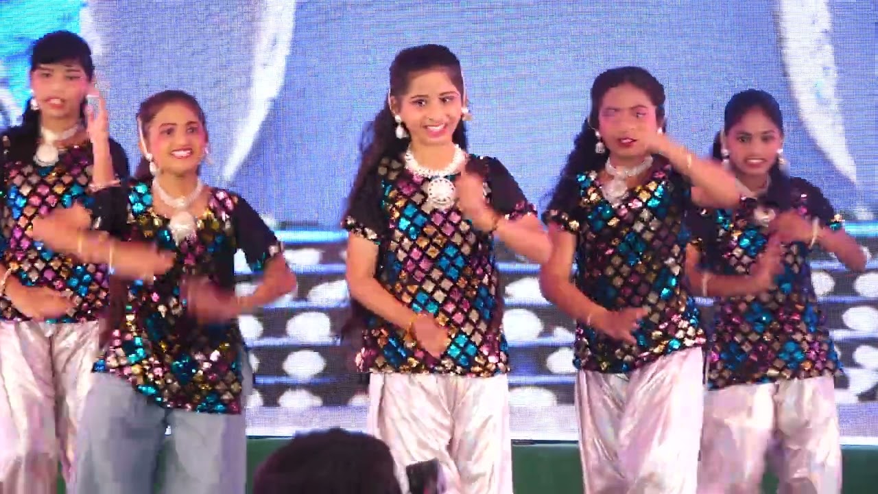 NEHRU CBSE HIGH SCHOOL 8TH ANNUAL DAY CELEBRATIONS(UYI AMMA SONG)