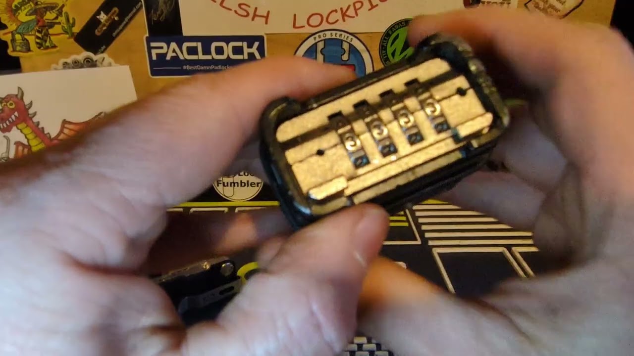 Decoding a Masterlock padlock with the Covert Companion Pro. #locksport #edc #covertentry 