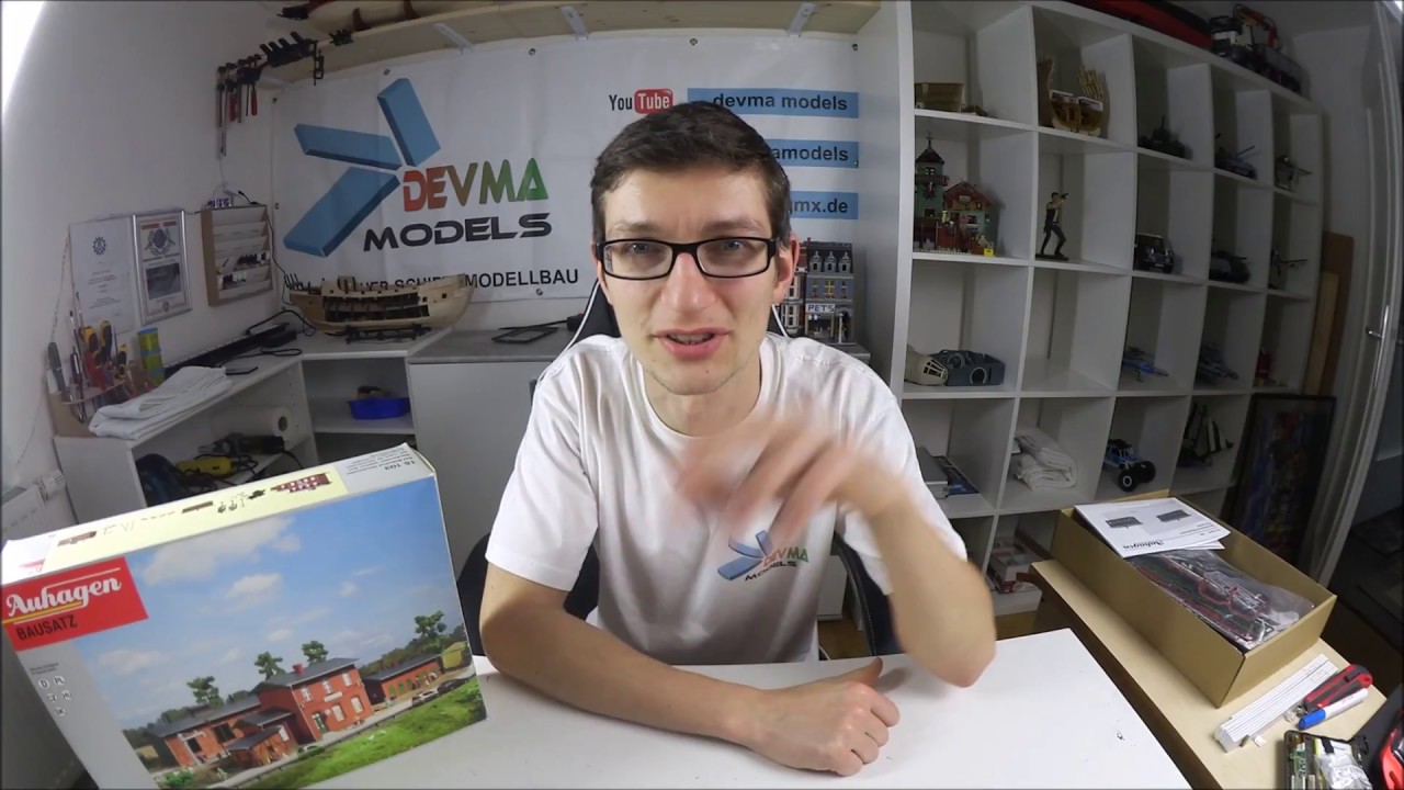 Unboxing Auhagen H0 Bahnhofset 15103 "Neukloster"