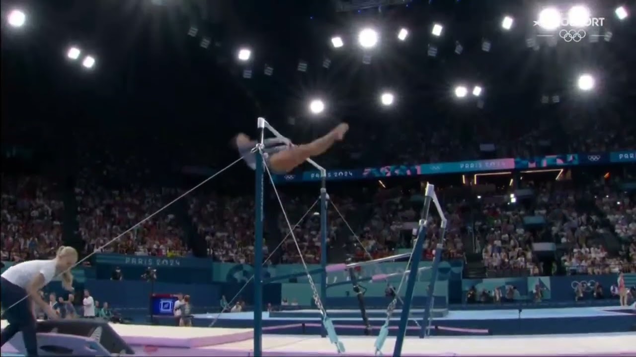 Becky Downie Bars Team Final 2024 Olympics