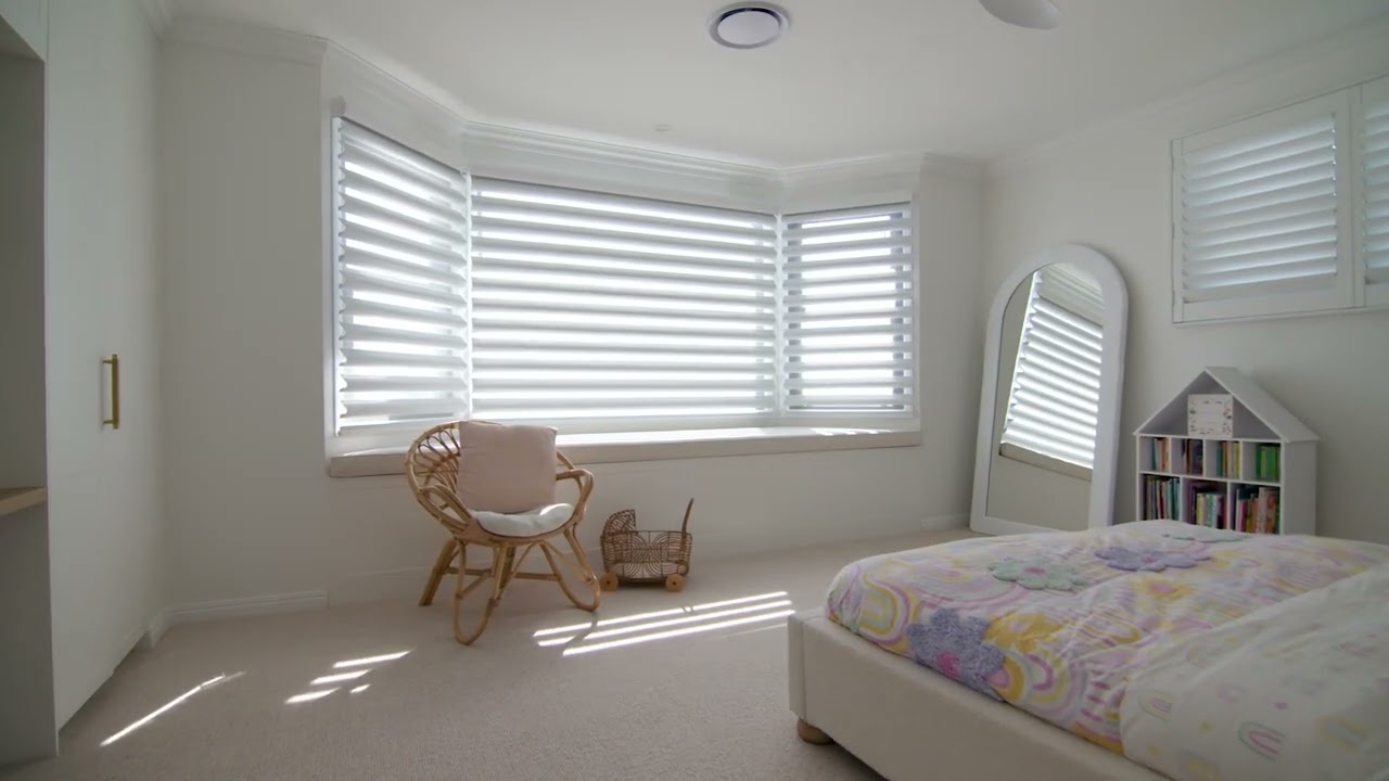 Luxaflex House Tour with Corinne and Shane From Homes By Hoven