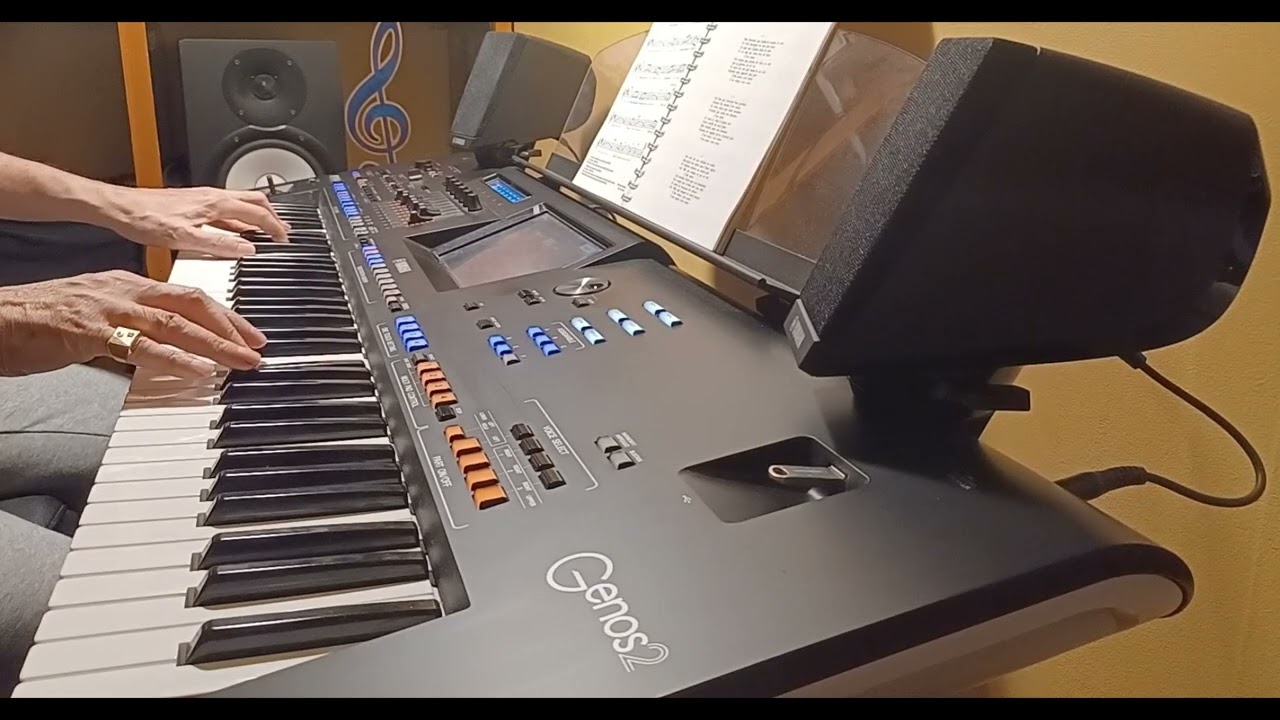 Leo Ferrer C'est extra Yamaha Genos 2