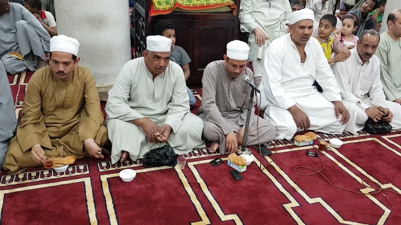 المجلس الحجاجى (يا قطب دائرة الأفلاك خذ بيدى وكن أمانى فى الدارين يا سندى )من مسجد سيدى أبو الحجاج
