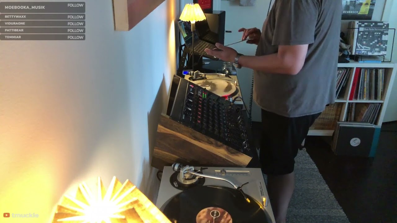 All vinyl DJ techno set. SL-1200Mk2 - Concorde R / Gold - Formula Sound PM90 - Omnitronic ISO-23 Mk2