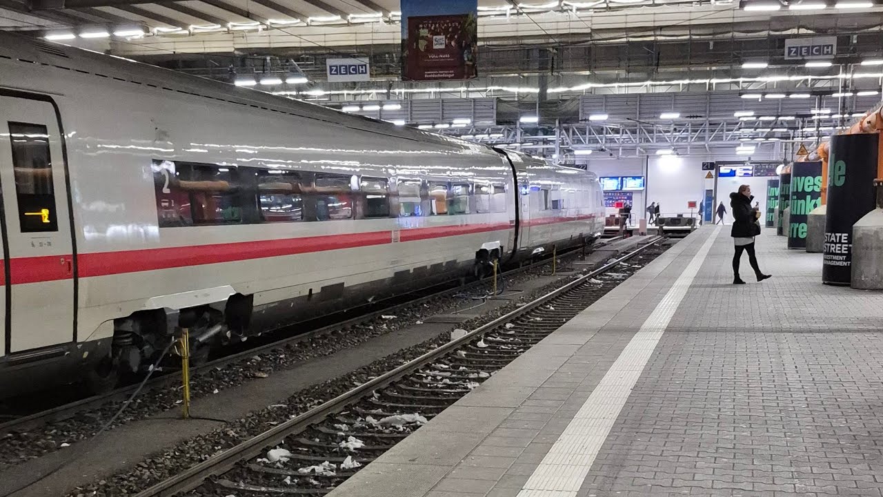 Munich Central Station at Night 🇩🇪🇪🇺🚅🚆🚇🚄