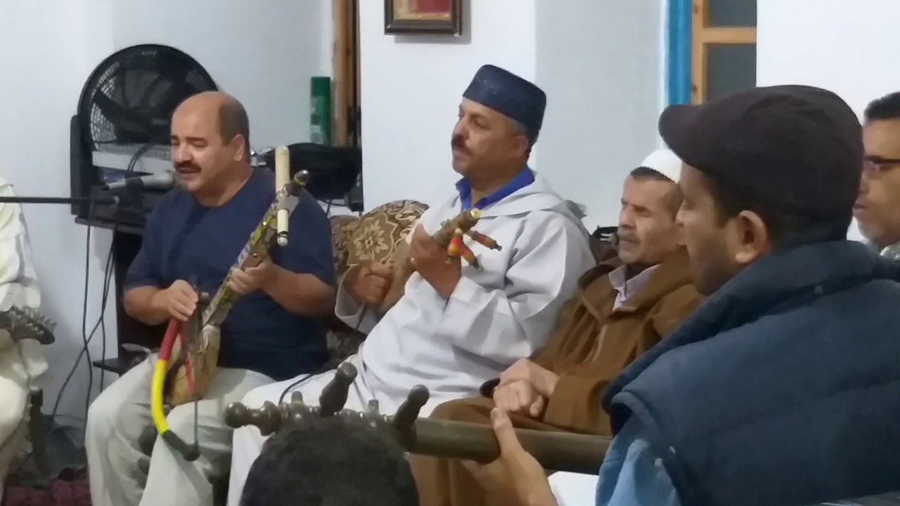 الرايس محمد بيسموموين و الرايس محند اجوجكل ضيافة دار الرايس عبدالمجيد اوماست