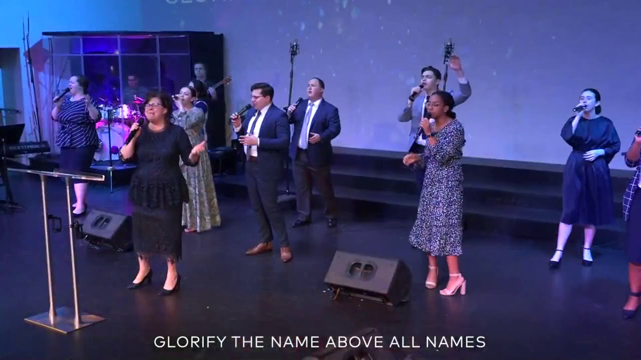 Glorify Your Name Bilingual English/Spanish Shara McKee