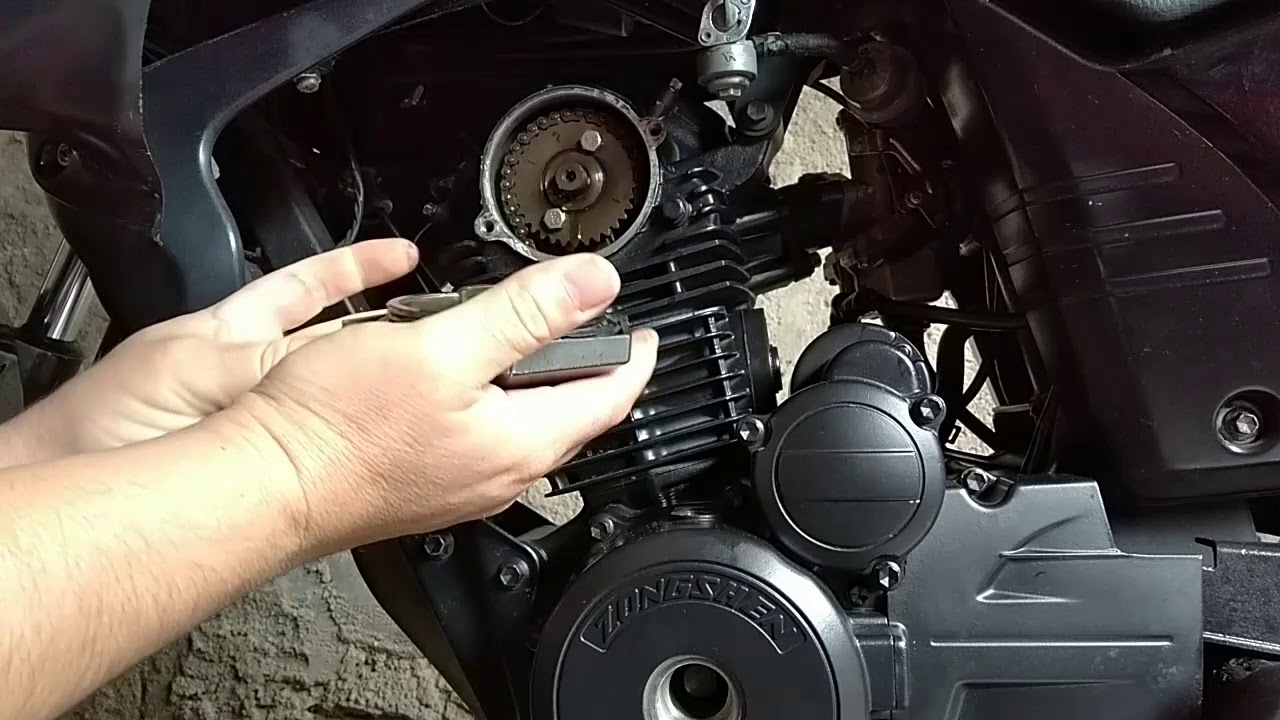 COLOCANDO MOTOR DA MOTO NO PONTO