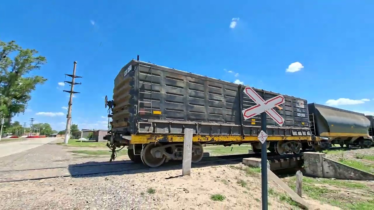 Tren Vacío NCA por Ex Estación Charco y Ex Súper Intendente Ledesma (Tacanas)