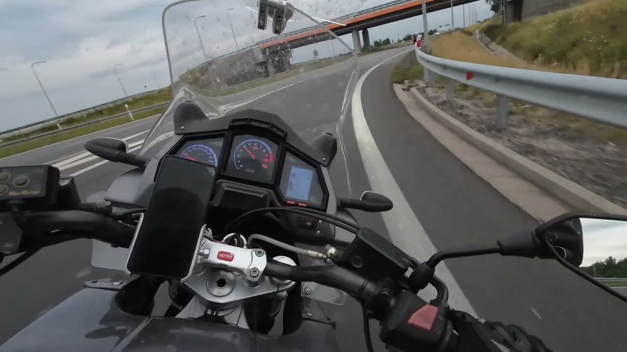 Aprilia Caponord ETV 1000 let's go for a ride.