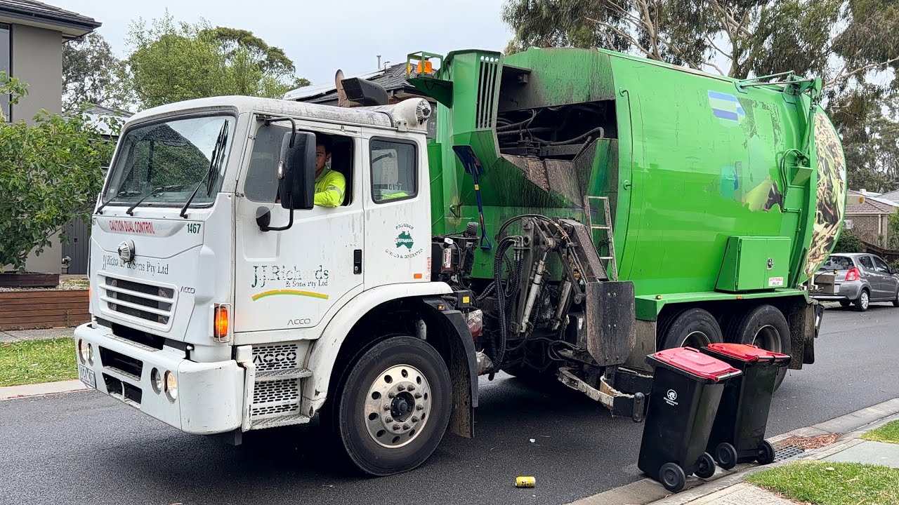 Dandenong Garbage #1467