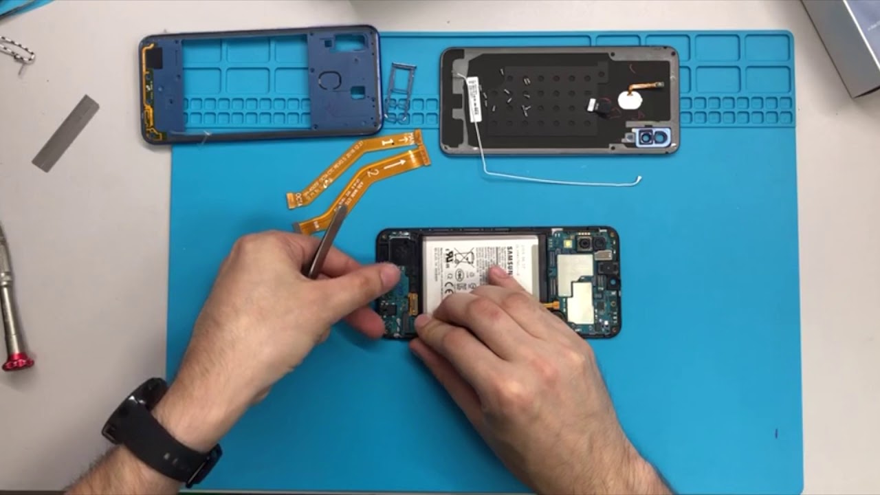 Разборка Samsung Galaxy A30 SM-A305F / Samsung Galaxy A30 Teardown