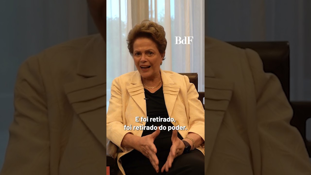 'O caminho do Brasil n&atilde;o &eacute; o caminho do anticomunismo', diz Dilma Rousseff