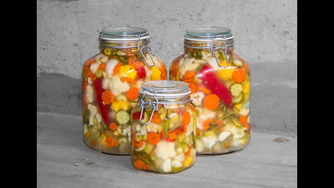 Mixed Vegetable Pickles شور مخلوط سبزیجات