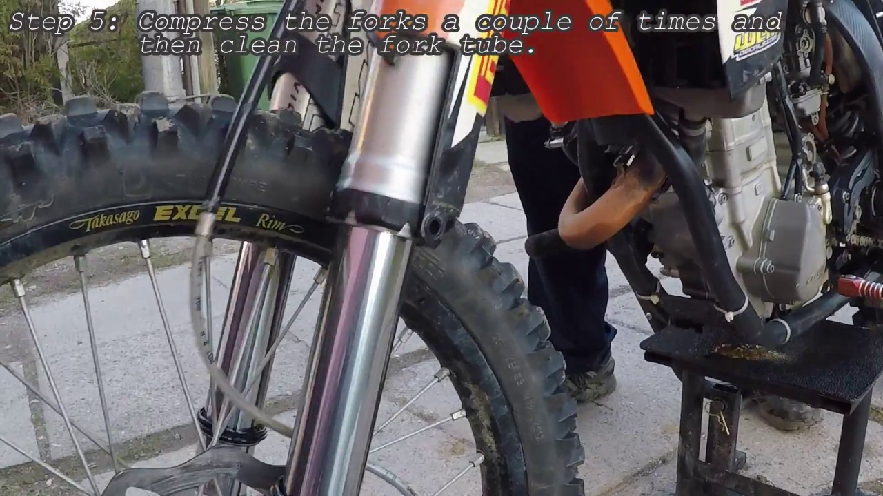 How to fix leaking fork seals with tear-off | Garage #2