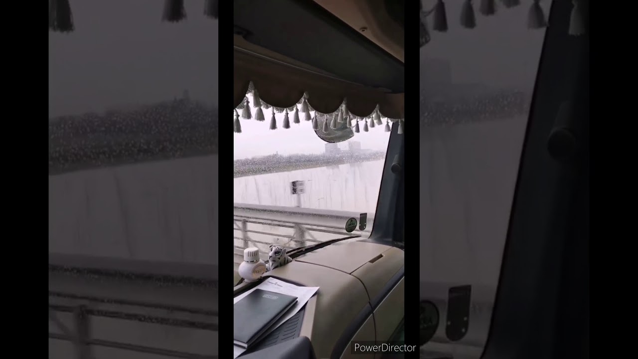 Mercedes actros 1848, Czech trucker life. Italia, truck driver, Instagram