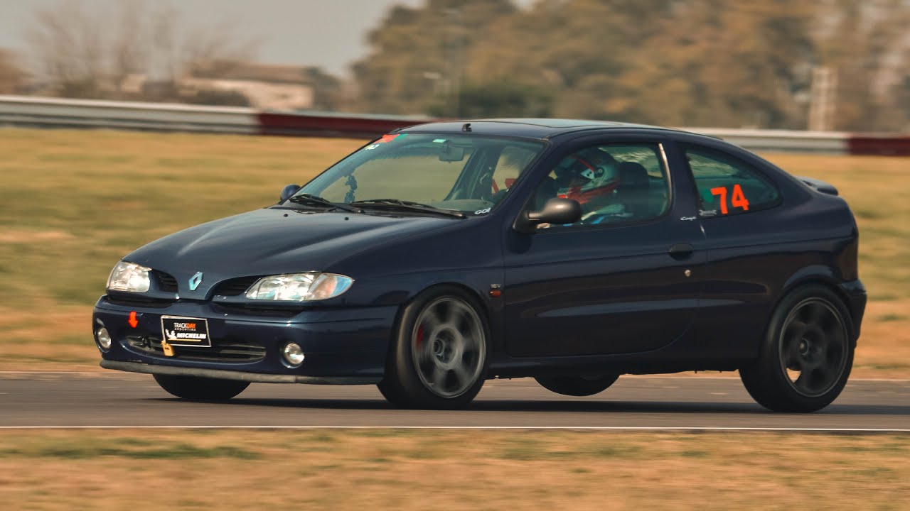 INDOMABLE Coupé Mégane de 1ra Generación | Track Day Argentina
