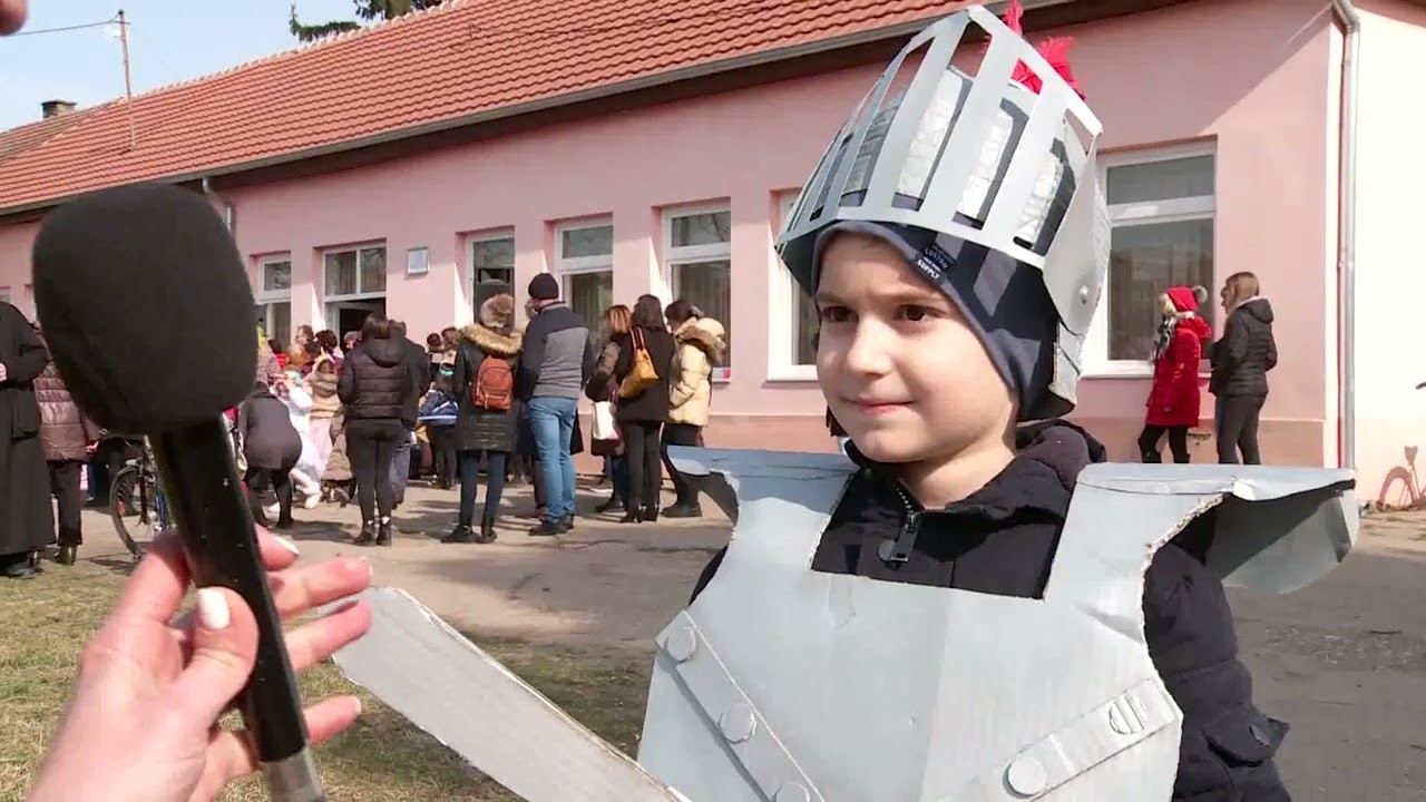 2022.02.26. Előbújtak a télűzők Törökfaluban is