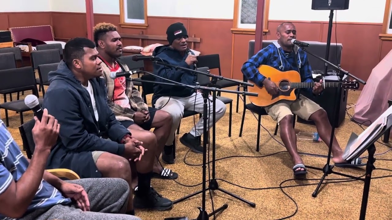 Taura tu na Bula ☝️☝️☝️HAKWES BAY WORSHIP TEAM❤️❤️