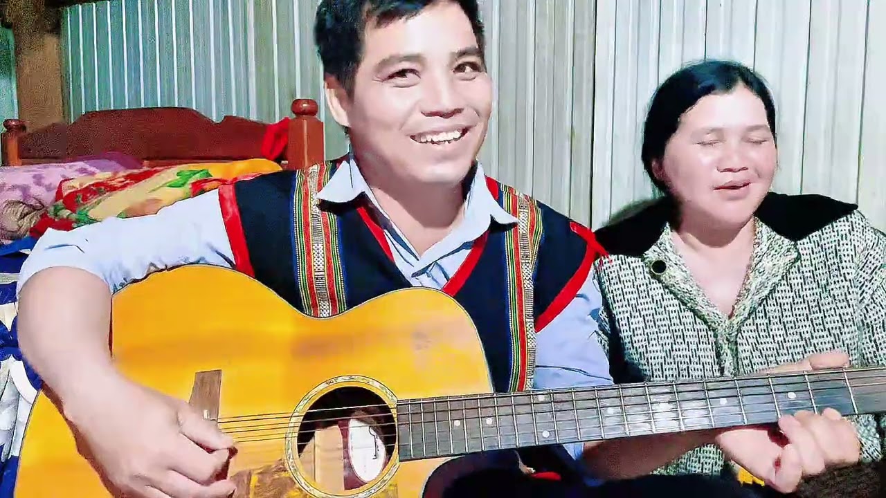 Pă Le Ayong - Totoi Adoh Amí phu Moak | Jock Siu 