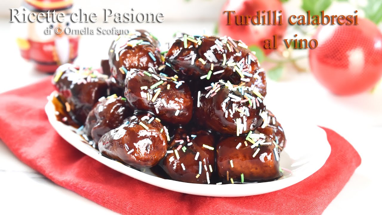 Turdilli calabresi al vino - dolci di Natale con miele cotto di fichi - Ricette che Passione