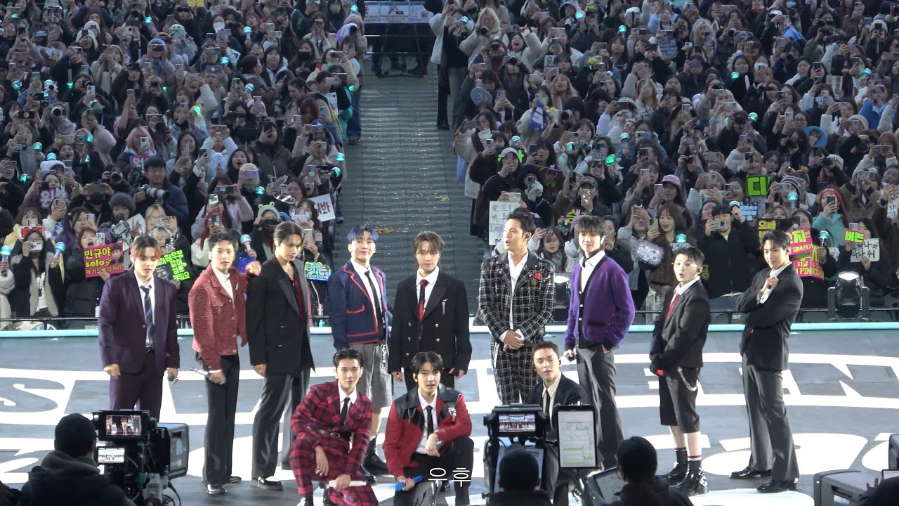 250321 DAY2 seventeen caratland 세븐틴 캐럿랜드 만세 & 1 TO 13 & _World 우지 민규 위주 focus 4k