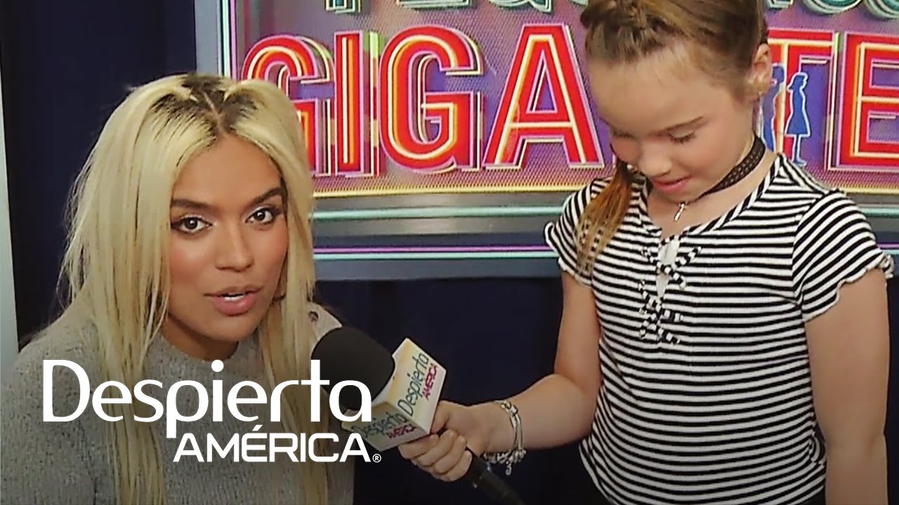 El look de Karol G apantalló a nuestra reporterita Sammy Blue