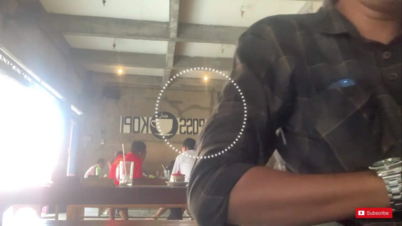 Suasana Kopi Di Pagi Hari, Banyaknya Pengunjung Yang Butuh Inspirasi Sambil Ngopi