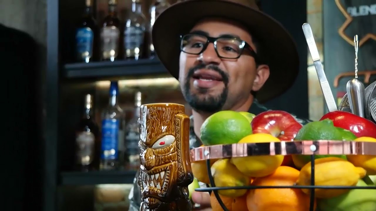 Conozca la historia de los cocteles Tikki y aprenda un par de recetas