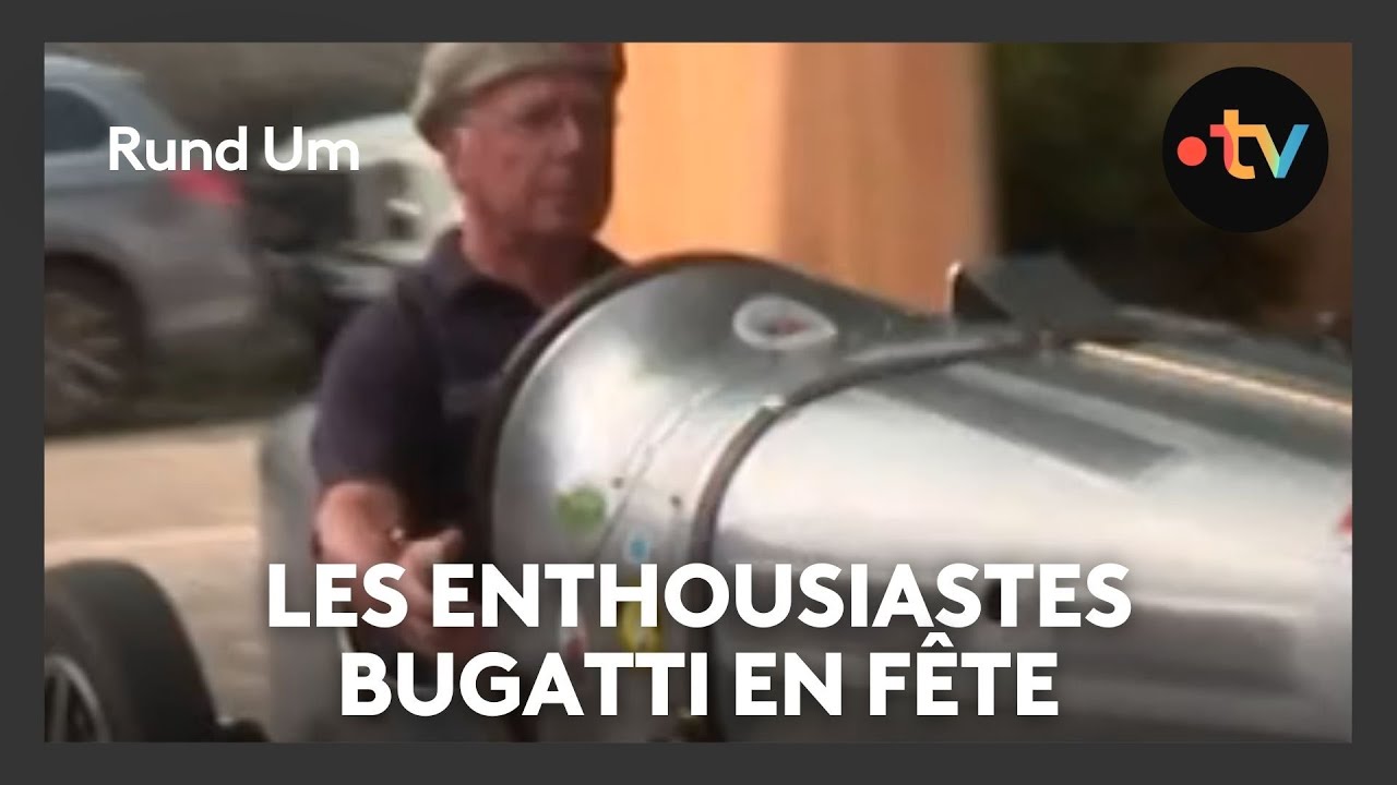 Les Enthousiastes Bugatti à la fête et toujours aussi amoureux de leurs voitures de collection