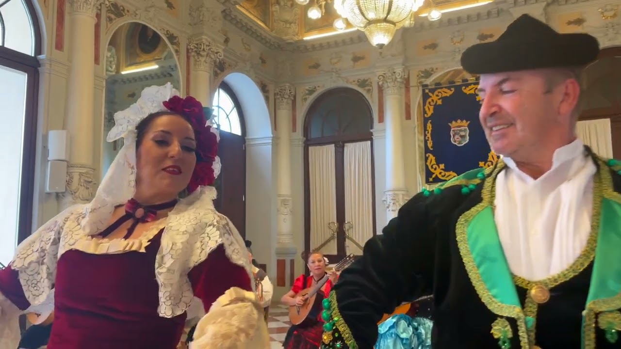48 - La Malagueña y El Torero Asociacion Folclorica Cultural Juan Navarro