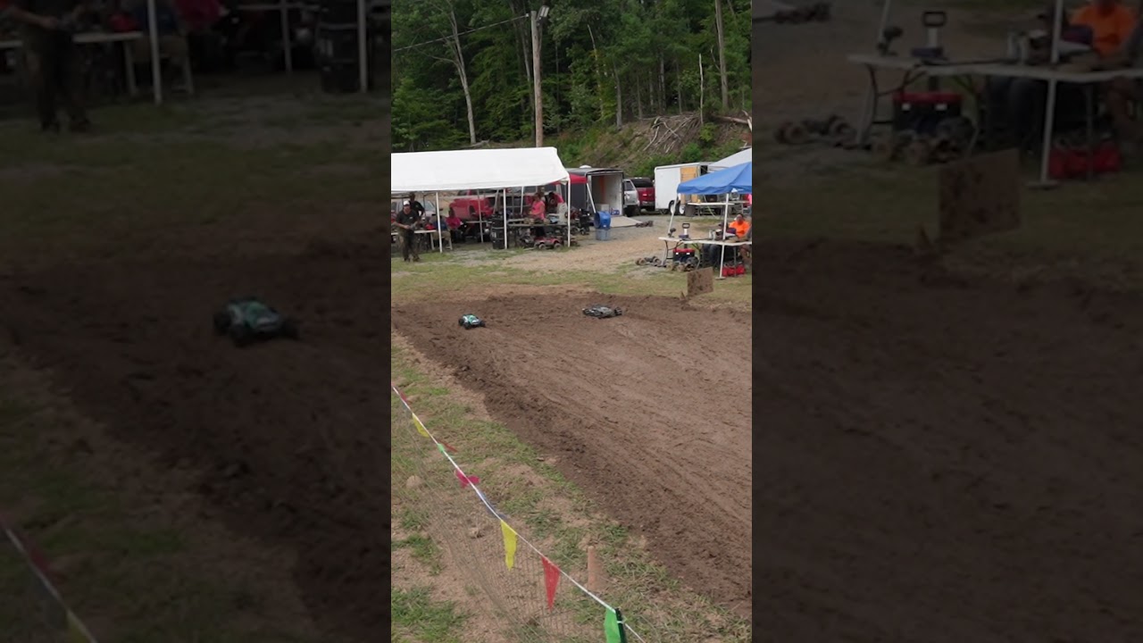 RC car race in the mud | Arrma Talion vs Arrma Vorteks #rcrace